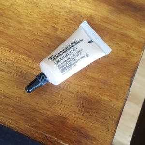 MAC Select Cover Up in NW20